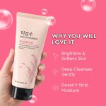 The Face Shop Rice Water Bright Facial Foaming Cleanser - Image 2